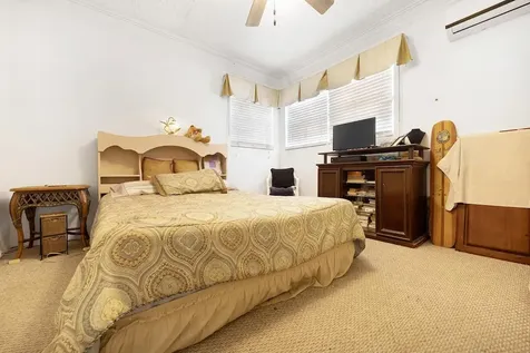 243 Dorsetteville Sect. 3 New Providence Paradise Island BS