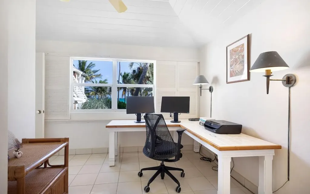 Senza Nome, Double Bay Eleuthera BS