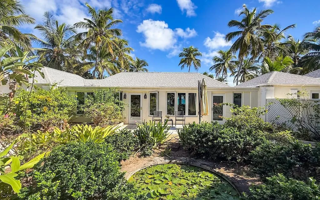 Senza Nome, Double Bay Eleuthera BS