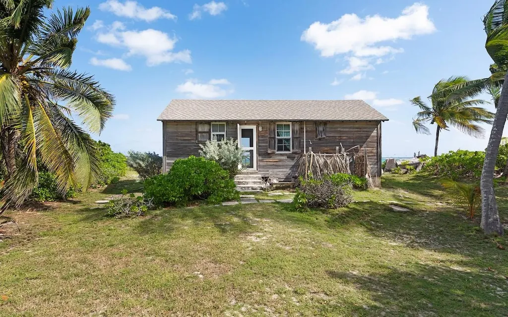 Senza Nome, Double Bay Eleuthera BS