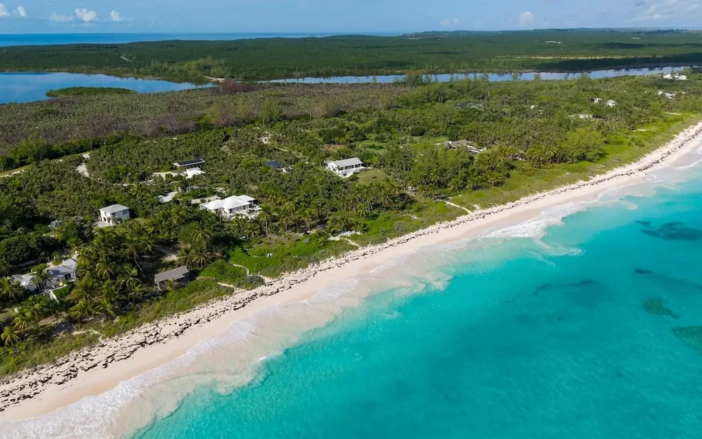 Senza Nome, Double Bay Eleuthera BS