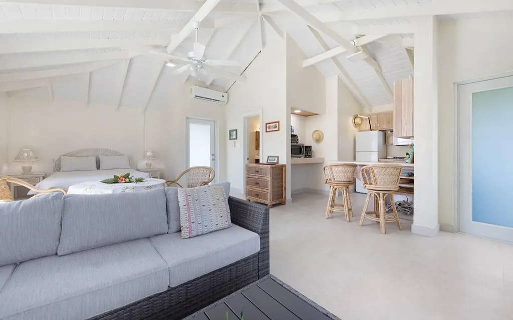 Senza Nome, Double Bay Eleuthera BS