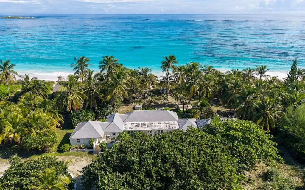 Senza Nome, Double Bay Eleuthera BS