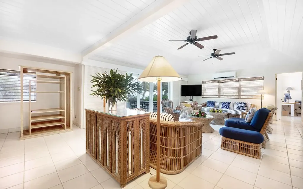 Senza Nome, Double Bay Eleuthera BS