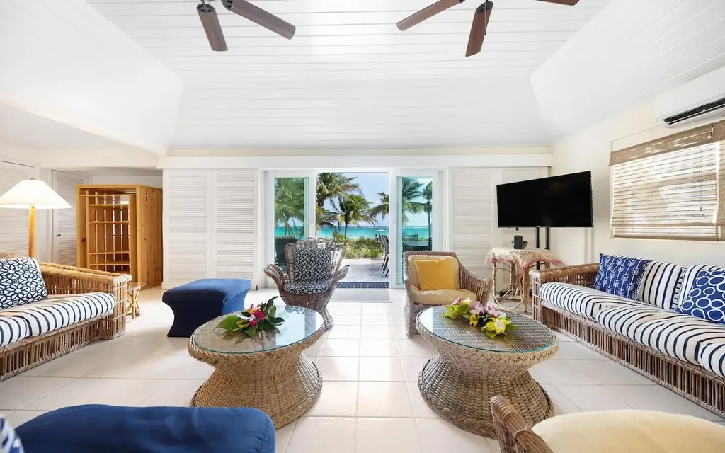 Senza Nome, Double Bay Eleuthera BS