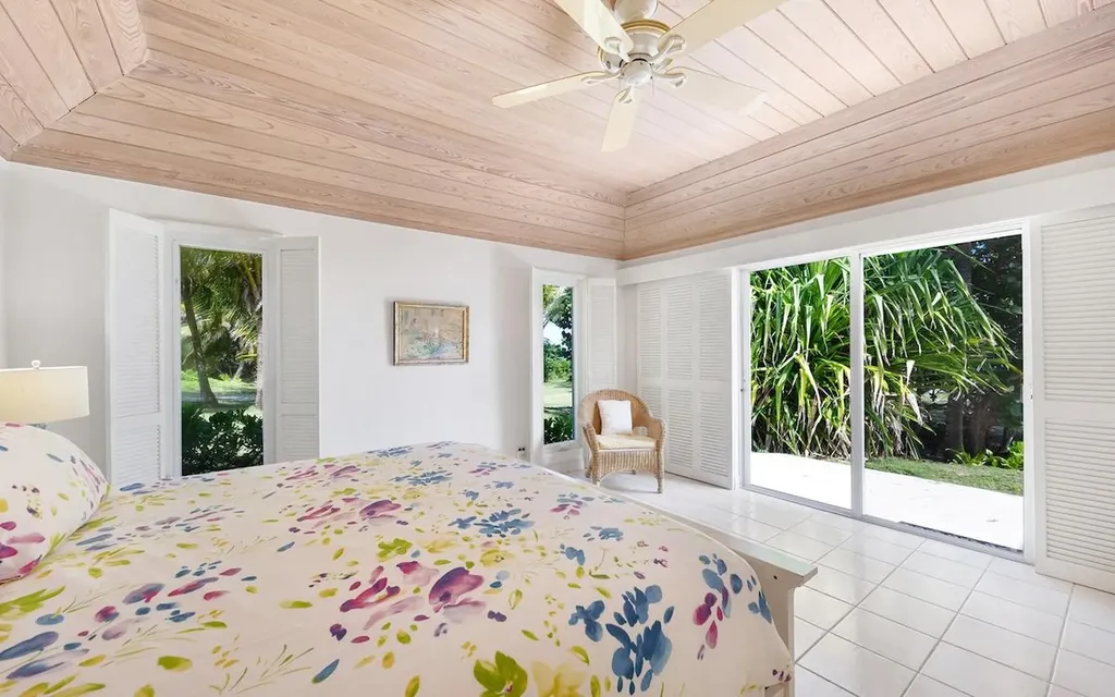 Senza Nome, Double Bay Eleuthera BS