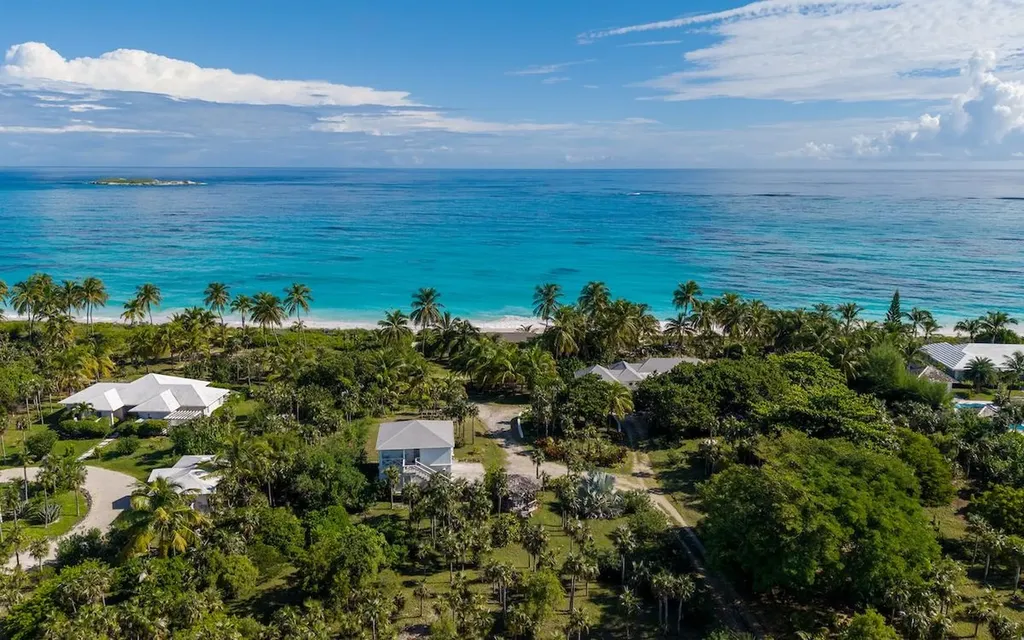 Senza Nome, Double Bay Eleuthera BS