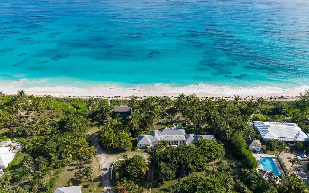 Senza Nome, Double Bay Eleuthera BS