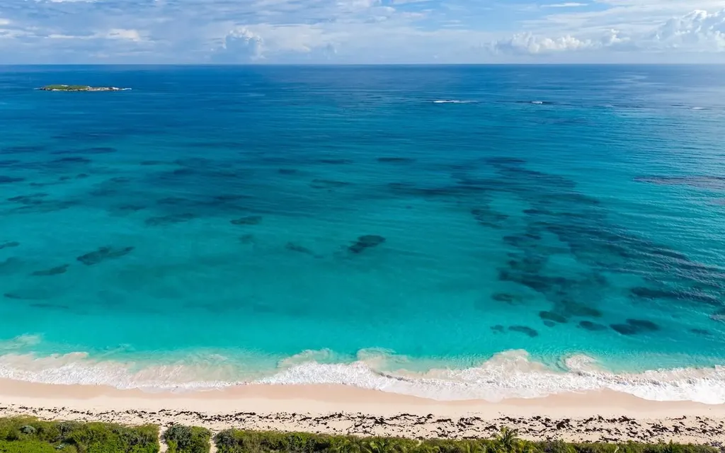 Senza Nome, Double Bay Eleuthera BS