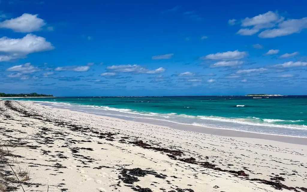 Senza Nome, Double Bay Eleuthera BS