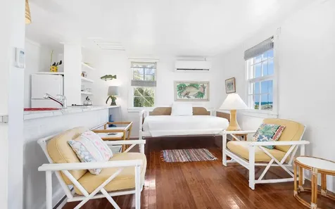 Senza Nome, Double Bay Eleuthera BS