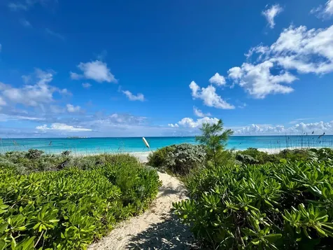 Senza Nome, Double Bay Eleuthera BS
