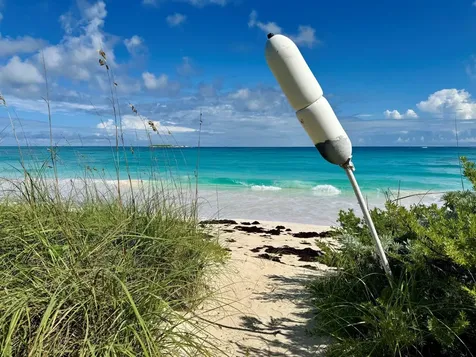 Senza Nome, Double Bay Eleuthera BS