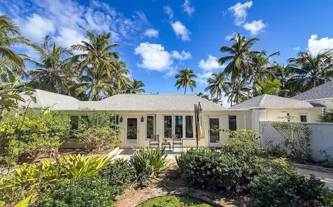 Senza Nome, Double Bay Eleuthera BS