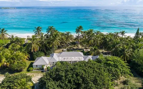 Senza Nome, Double Bay Eleuthera BS