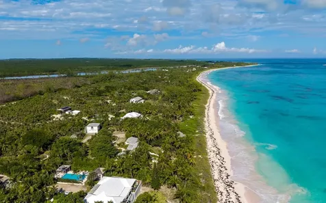 Senza Nome, Double Bay Eleuthera BS