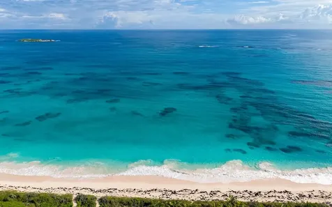 Senza Nome, Double Bay Eleuthera BS