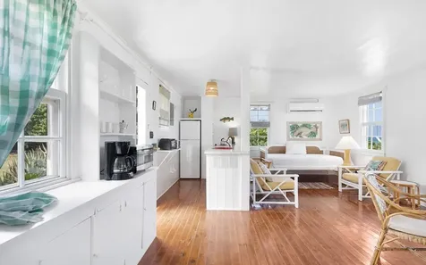 Senza Nome, Double Bay Eleuthera BS