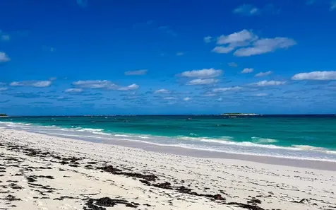 Senza Nome, Double Bay Eleuthera BS