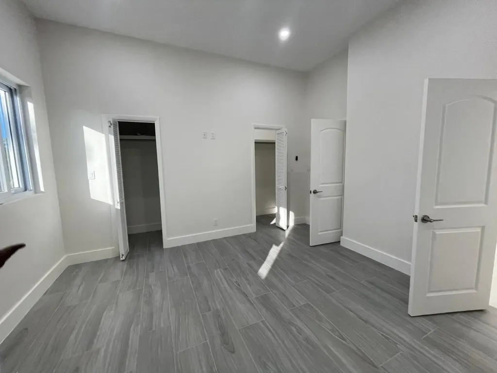 Seahorse Blvd., South Oce 11 New Providence Paradise Island BS