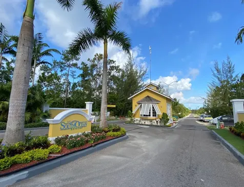 Seahorse Blvd., South Oce 11 New Providence Paradise Island BS