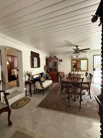 Churchill Avenue 150 New Providence Paradise Island BS