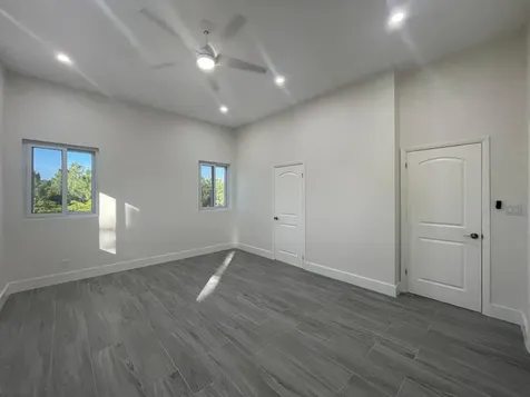 Seahorse Blvd., South Oce 11 New Providence Paradise Island BS