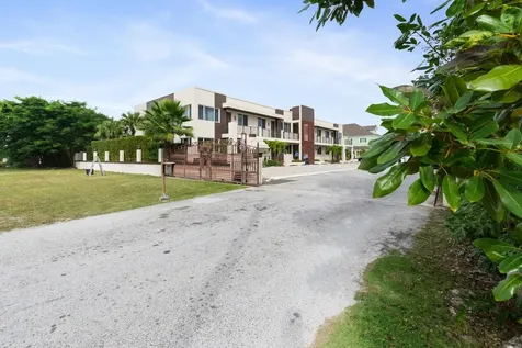 Alorah Condominiums New Providence Paradise Island BS