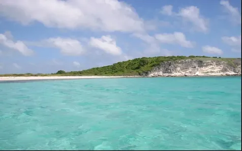 Snow Beach Cottage San Salvador BS