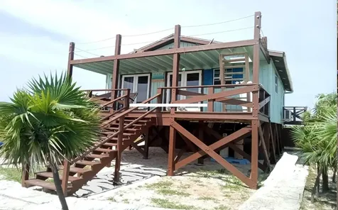 Snow Beach Cottage San Salvador BS