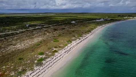 Snow Beach Cottage San Salvador BS