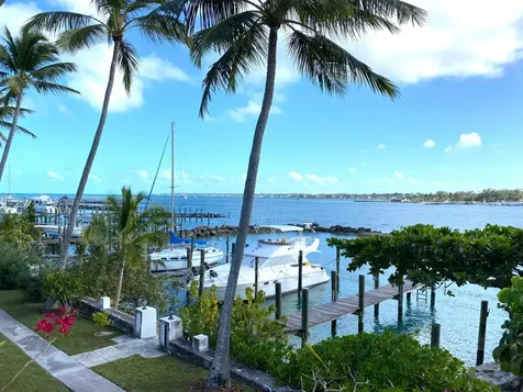 San Marino New Providence Paradise Island BS