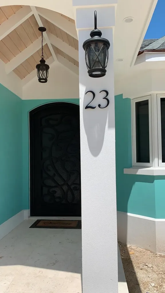 Winton Meadows 23 New Providence Paradise Island BS