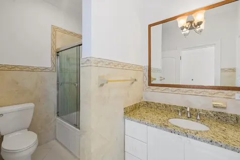 Beach Island 11b New Providence Paradise Island BS