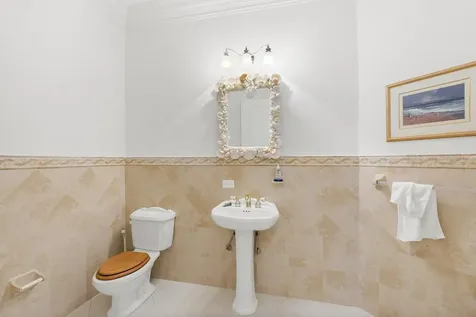 Beach Island 11b New Providence Paradise Island BS