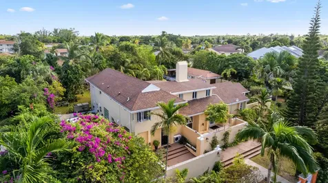 Bougainvillea Avenue 13 New Providence Paradise Island BS