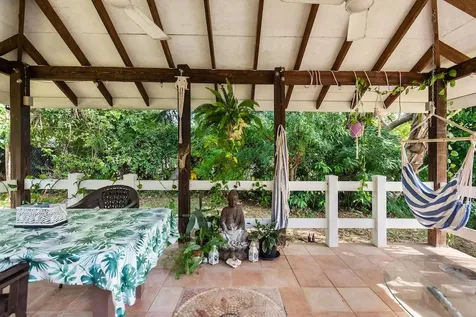 Bougainvillea Avenue 13 New Providence Paradise Island BS