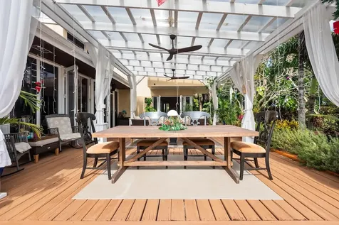 Bougainvillea Avenue 13 New Providence Paradise Island BS