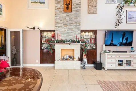 Bougainvillea Avenue 13 New Providence Paradise Island BS