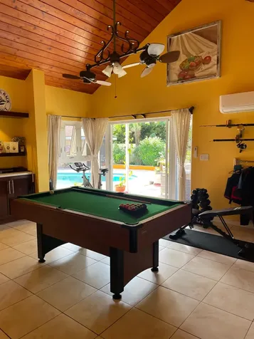 Bougainvillea Avenue 13 New Providence Paradise Island BS