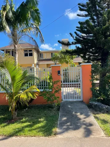 Bougainvillea Avenue 13 New Providence Paradise Island BS