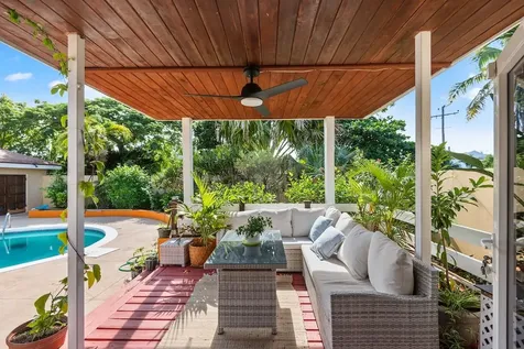 Bougainvillea Avenue 13 New Providence Paradise Island BS