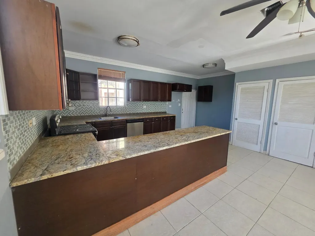 Jacaranda Drive New Providence Paradise Island BS