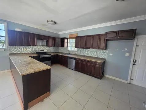 Jacaranda Drive New Providence Paradise Island BS