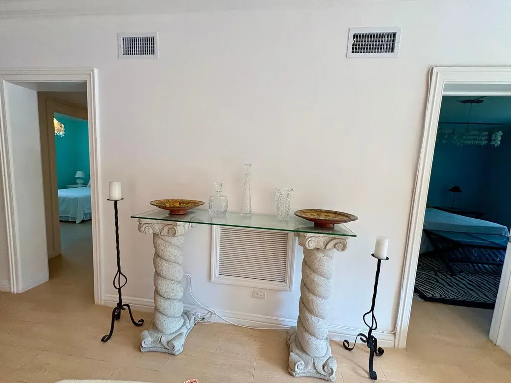 Unit 10 Eastwind Condo New Providence Paradise Island BS