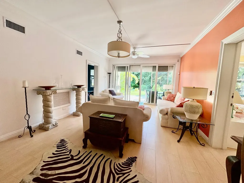 Unit 10 Eastwind Condo New Providence Paradise Island BS