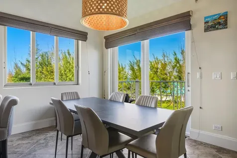 Love Beach Walk Penthouse New Providence Paradise Island BS