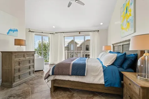 Love Beach Walk Penthouse New Providence Paradise Island BS