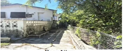 Fox Hill New Providence Paradise Island BS