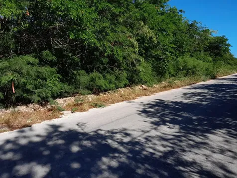 Queen's Highway Exuma BS